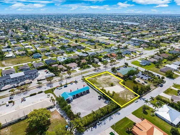 3834 Chiquita BLVD S, CAPE CORAL, FL 33914