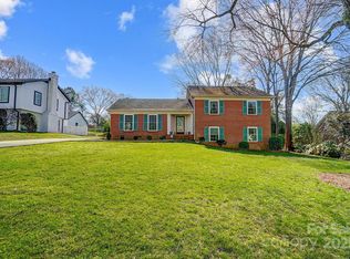 1301 Old Farm Rd, Charlotte, NC 28226