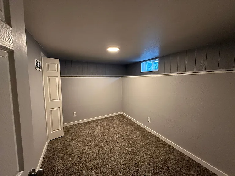 1137 Pando Ave — Photo 18