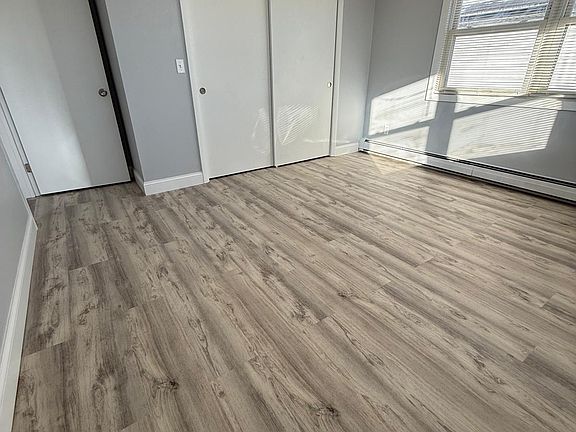5th image of 60 Esten Ave #4