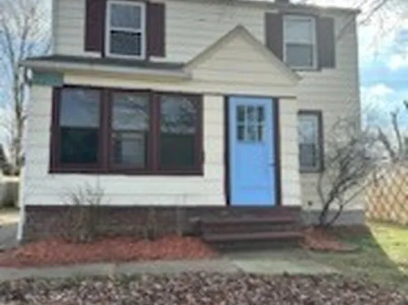2256 Garfield Blvd, Lorain, OH 44052