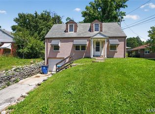109 Chambers Rd, Saint Louis, MO 63137