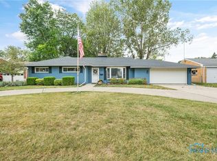 1071 Scribner St, Maumee, OH 43537