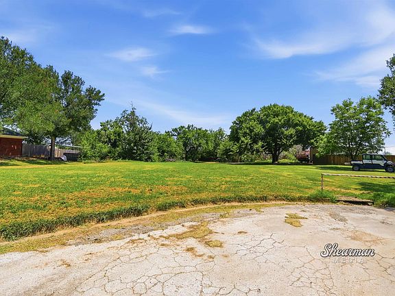 3rd image of 105 Dry Fork Dr