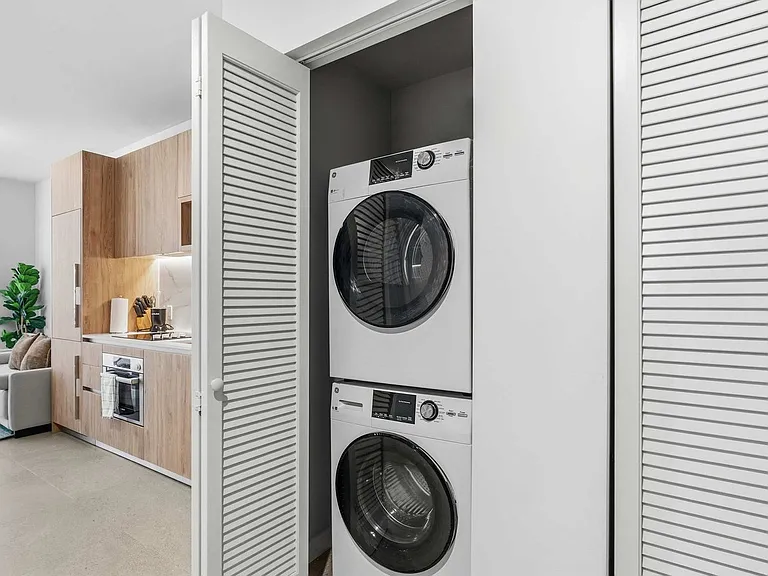 Washer/Dryer