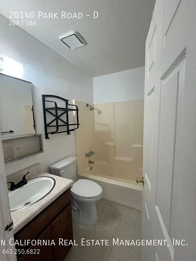 2 bedroom Apartment — Photo 4