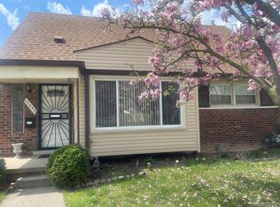 17655 Plainview Ave, Detroit, MI 48219