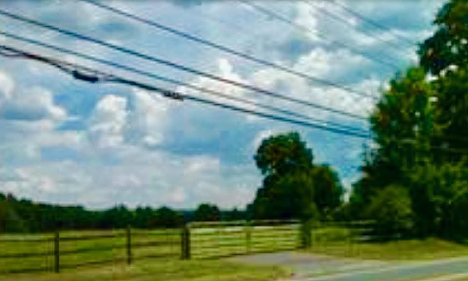 1st image of 175 College Hwy
