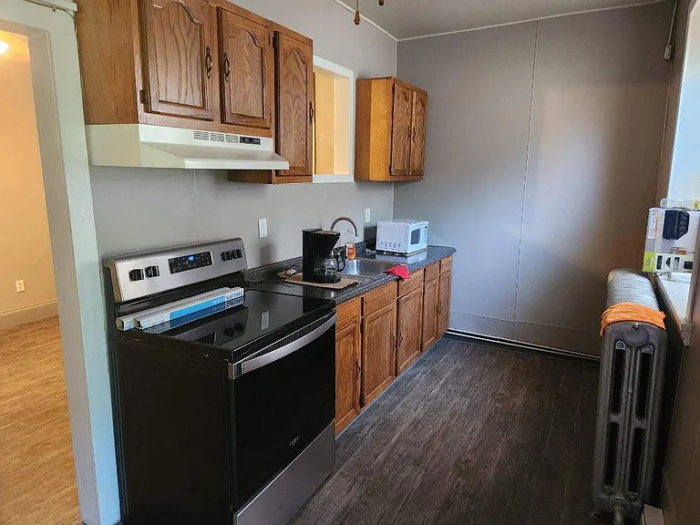 509 S Centre St #4 — Photo 5
