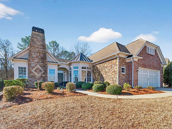 2nd image of 1090 Water Front Rd