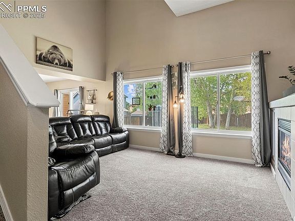 4th image of 281 Goosedown Ct