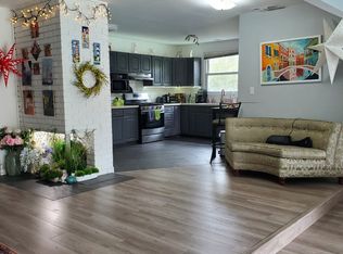 20813 Hart St, Winnetka, CA 91306