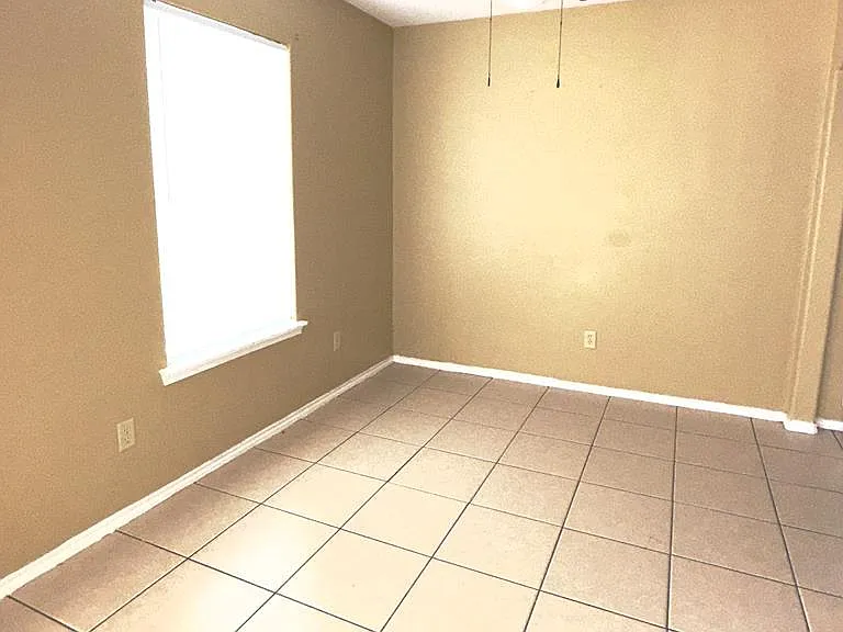 1722 Stone Dr #2 — Photo 6