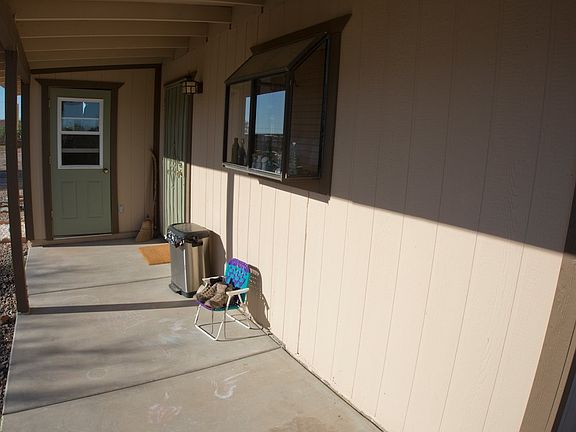 2nd image of 43011 N 7th Ave