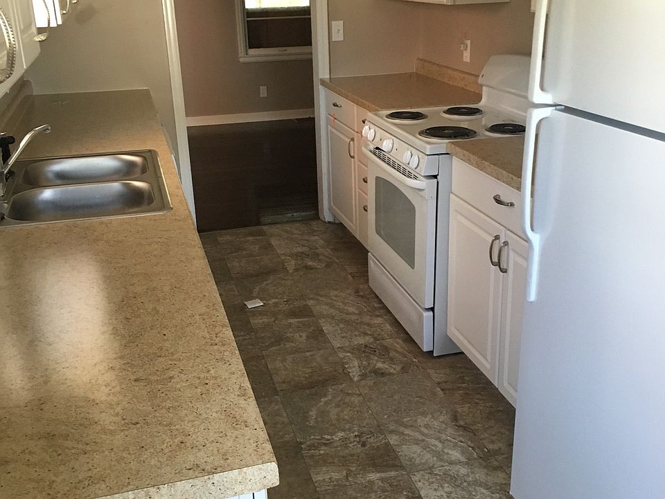 1st image of 710 Miami St