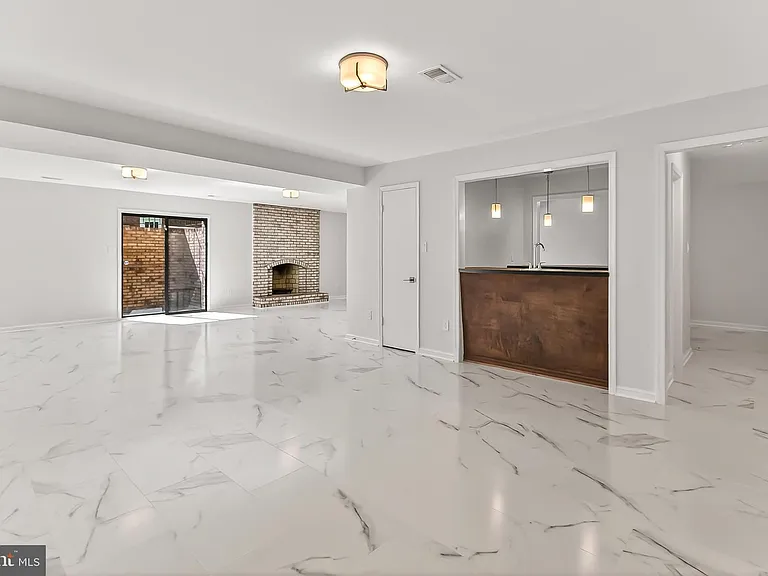 6294 Dunaway Ct — Photo 57