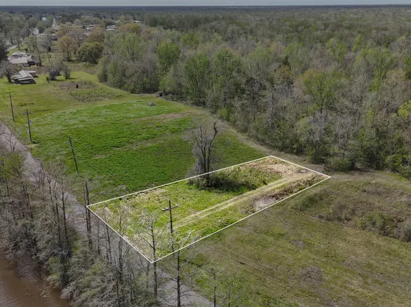 640 Bayou Dr, Pierre Part, LA 70339