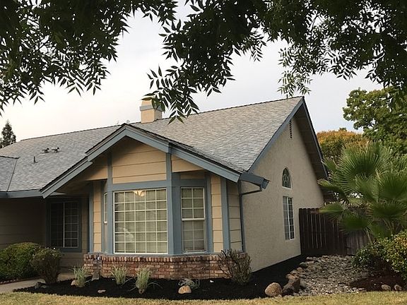 3rd image of 1515 Deerfield Cir