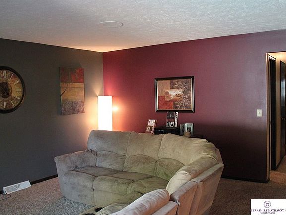 4th image of 6505 S 135th St