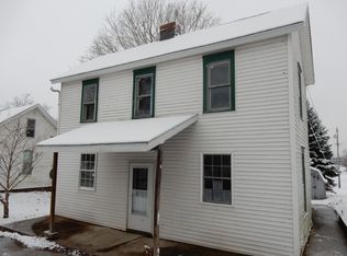 155 East St, Lore City, OH 43755