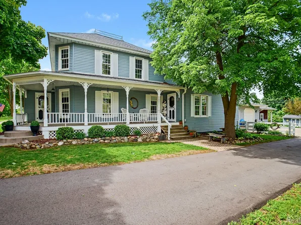 5431 Main St, Dryden, MI 48428