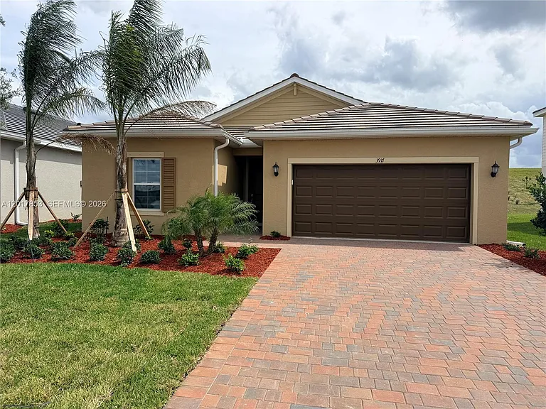 3917 Passion Vine Dr — Photo 1