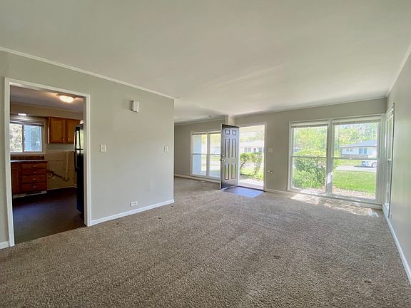 3rd image of 413 Wilshire St
