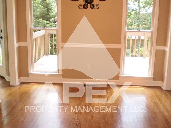 4th image of 1312 Judy Reagan Ln
