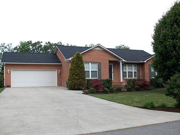 4th image of 2646 Suffolk Dr