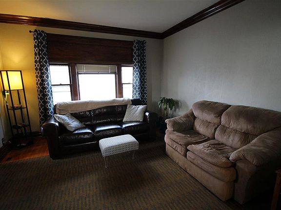 5th image of 502 N 23rd Ave W