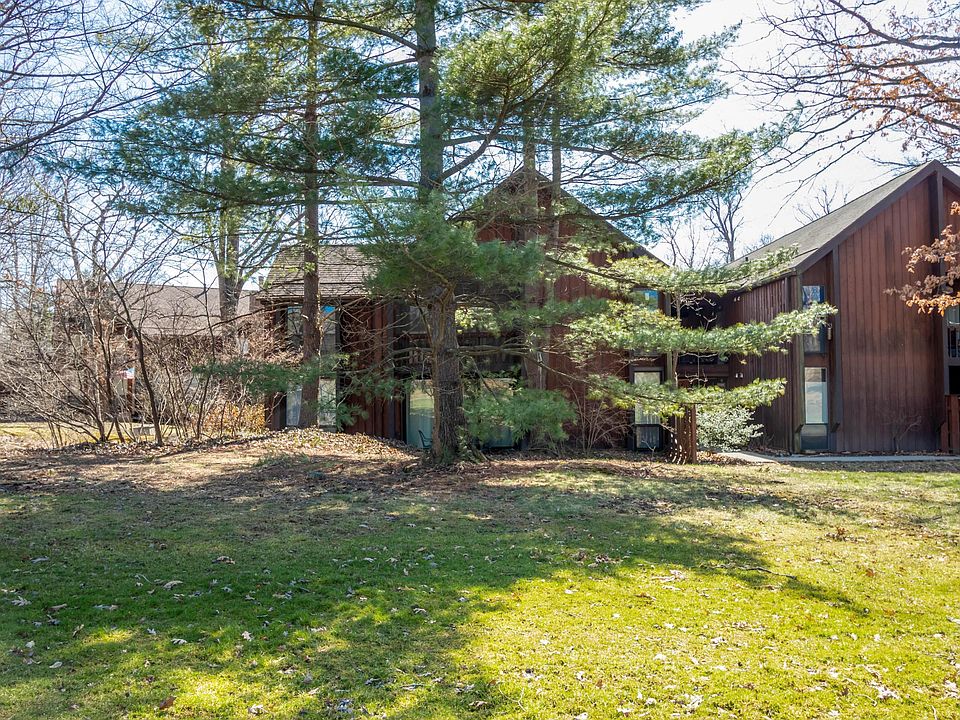 1st image of 5096 Strawpocket Ln
