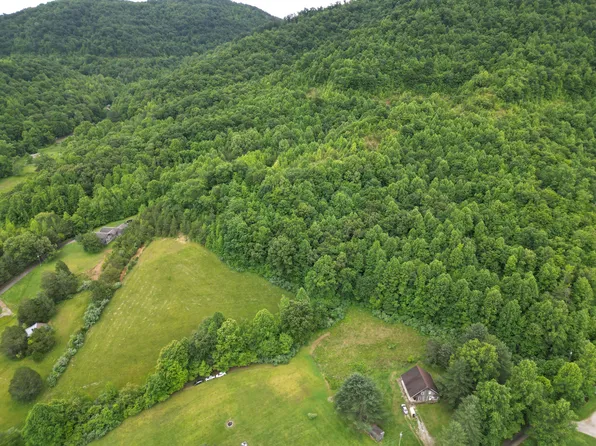 9999 King Fork Rd, Barbourville, KY 40906