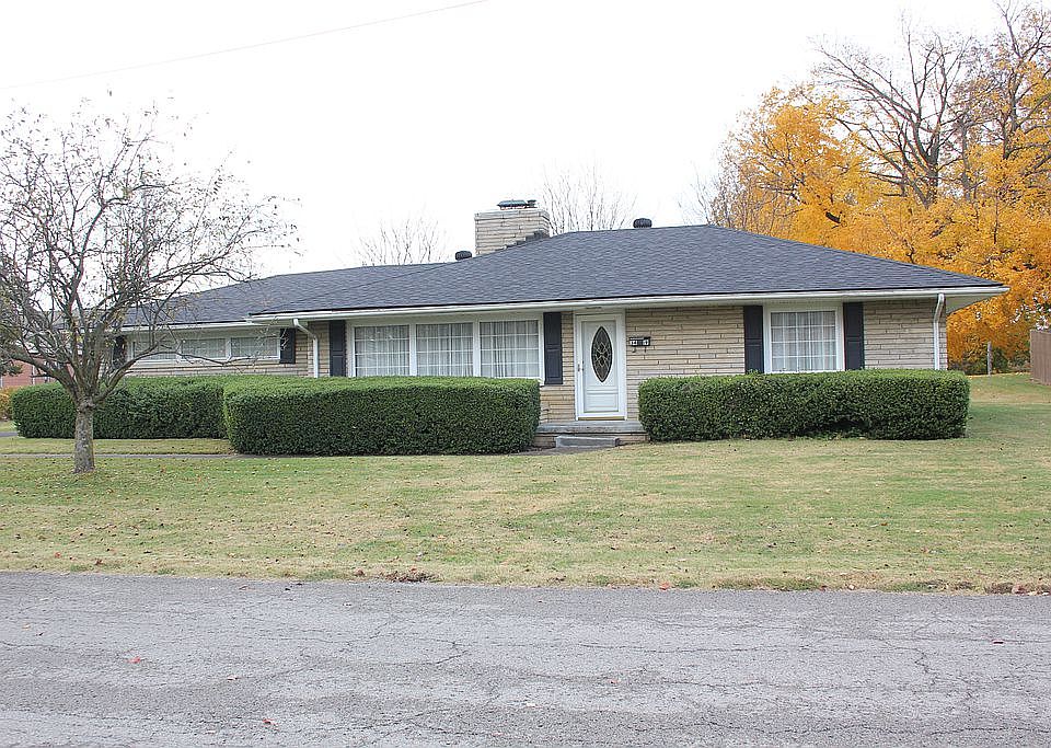 1st image of 3419 E 6th St