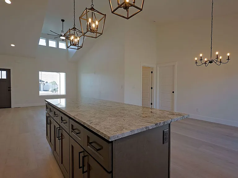 1025 Adamite Rd — Photo 14