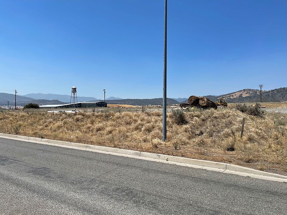 2nd image of 309 Phillipelane