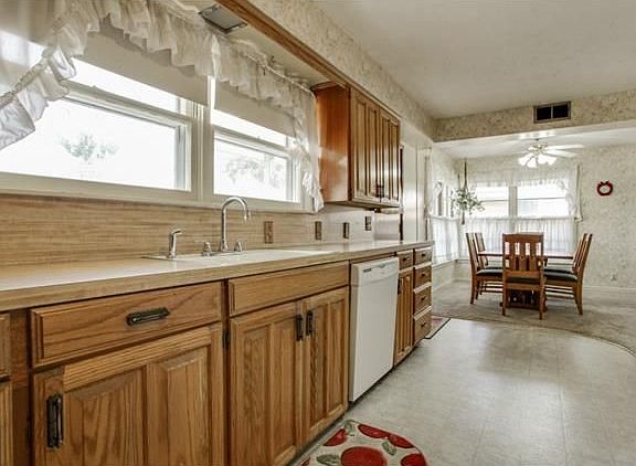 5th image of 1913 Morningside Dr