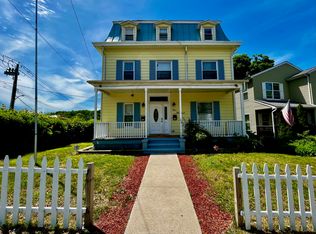 500 N Division St APT 1, Peekskill, NY 10566