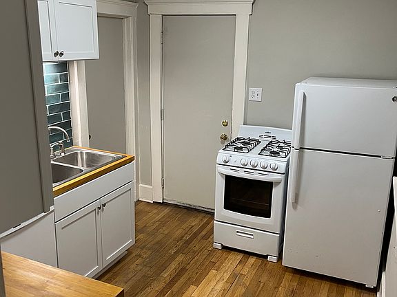 4th image of 403 E Saratoga St APT 1