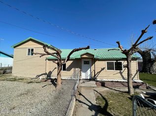 508 F Ave, Granger, WA 98932