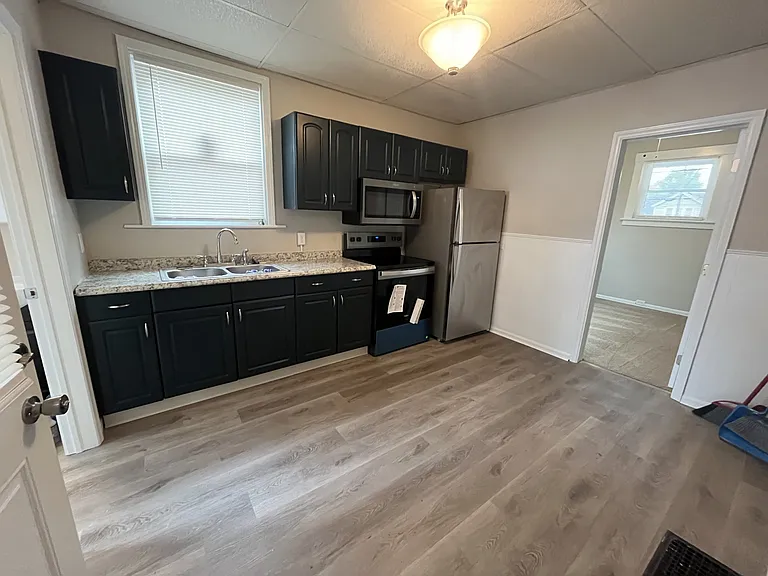 5722 Bridgetown Rd — Photo 6