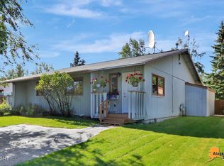7700 Pleasure View Cir, Anchorage, AK 99507