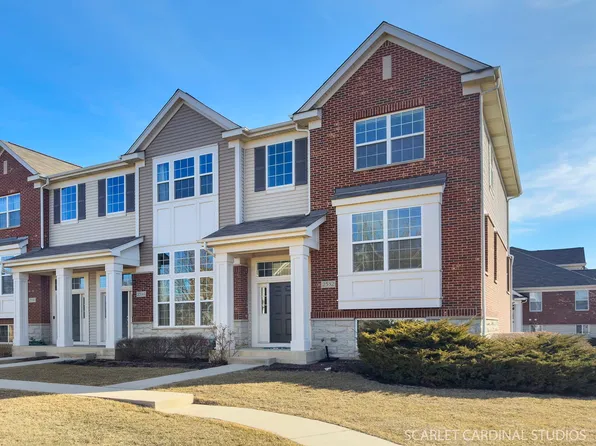 2532 Dunraven Ave, Naperville, IL 60540