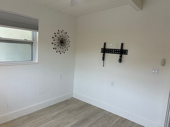 5th image of 4851 Gary Rd