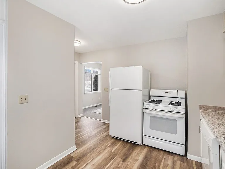 6133 King Hwy — Photo 12