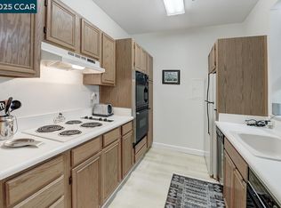 1860 Tice Creek Dr APT 1118, Walnut Creek, CA 94595