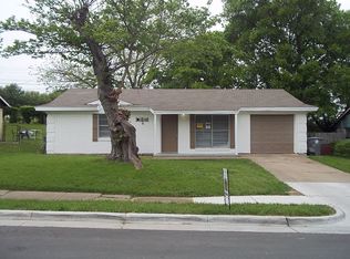 3879 Happy Canyon Dr, Dallas, TX 75241