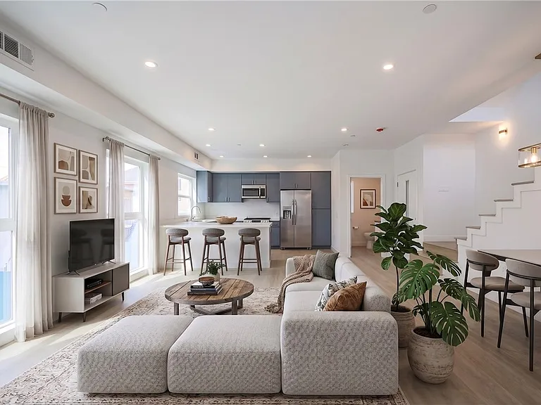 5265 Cartwright Ave #5263-1/2 — Photo 3