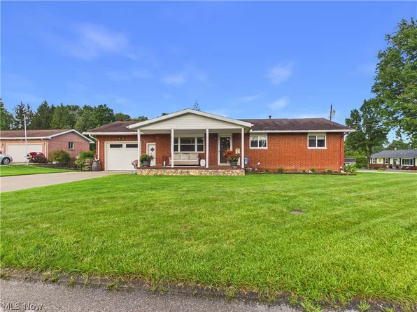 343 Meadow Ln, Parkersburg, WV 26101