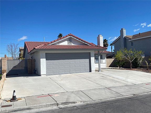3rd image of 7640 Gallant Cir