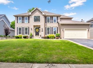 3172 Secretariat Dr, Aurora, IL 60502